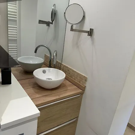 Pretty Harbour House With Garden Holiday home Mandelieu-la-Napoule